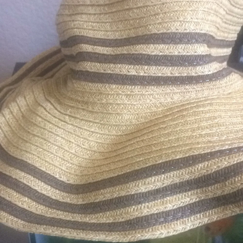 LADIES floppy hat